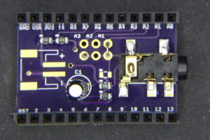This time I'm using an YHDC SCT013-030 non-invasive current sensor that has a burden resistor builtin, that why R1 is empty in the Energy Monitor shield